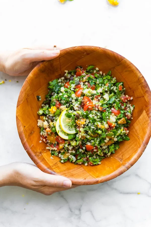 Tabbouleh cu quinoa